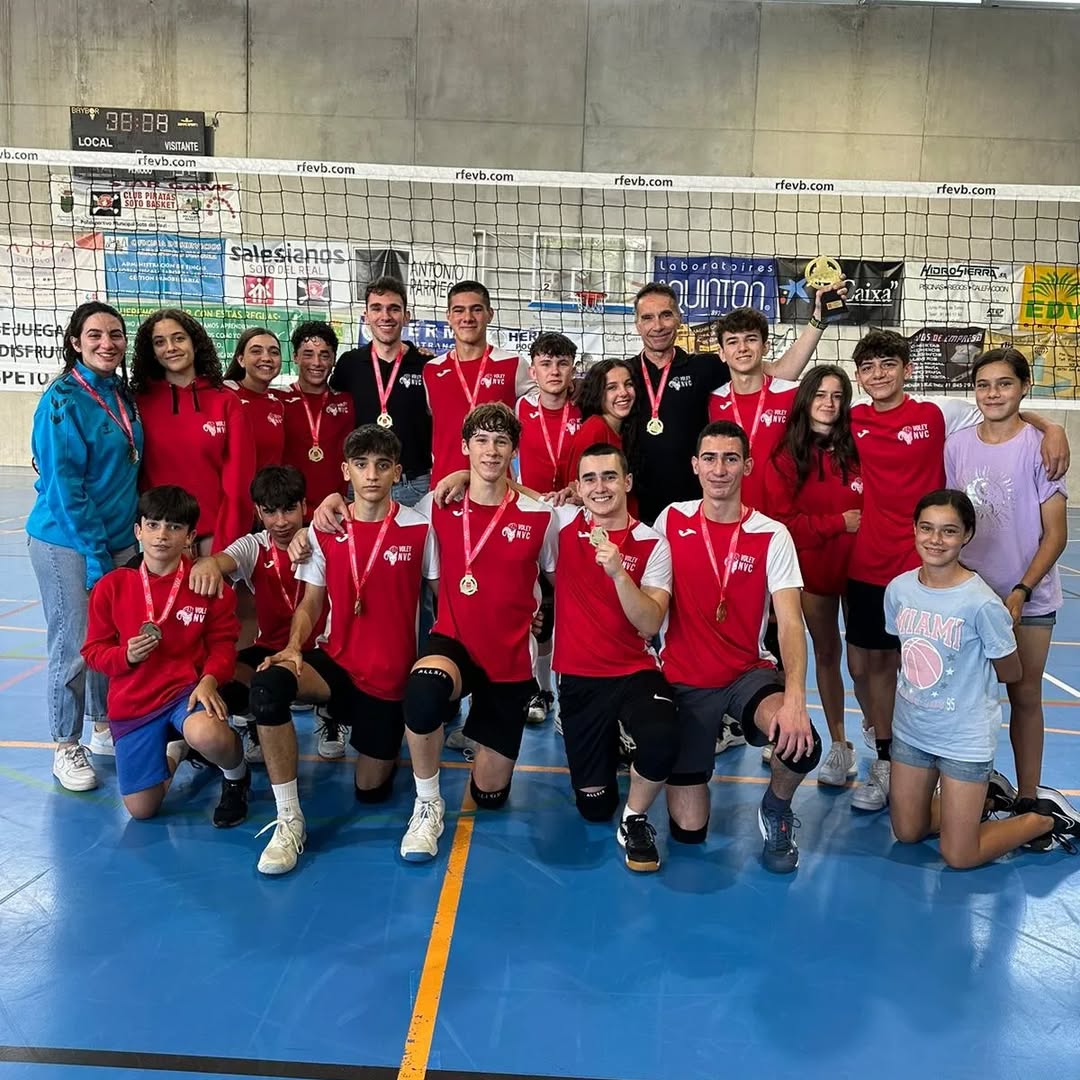 Equipo juvenil campeones